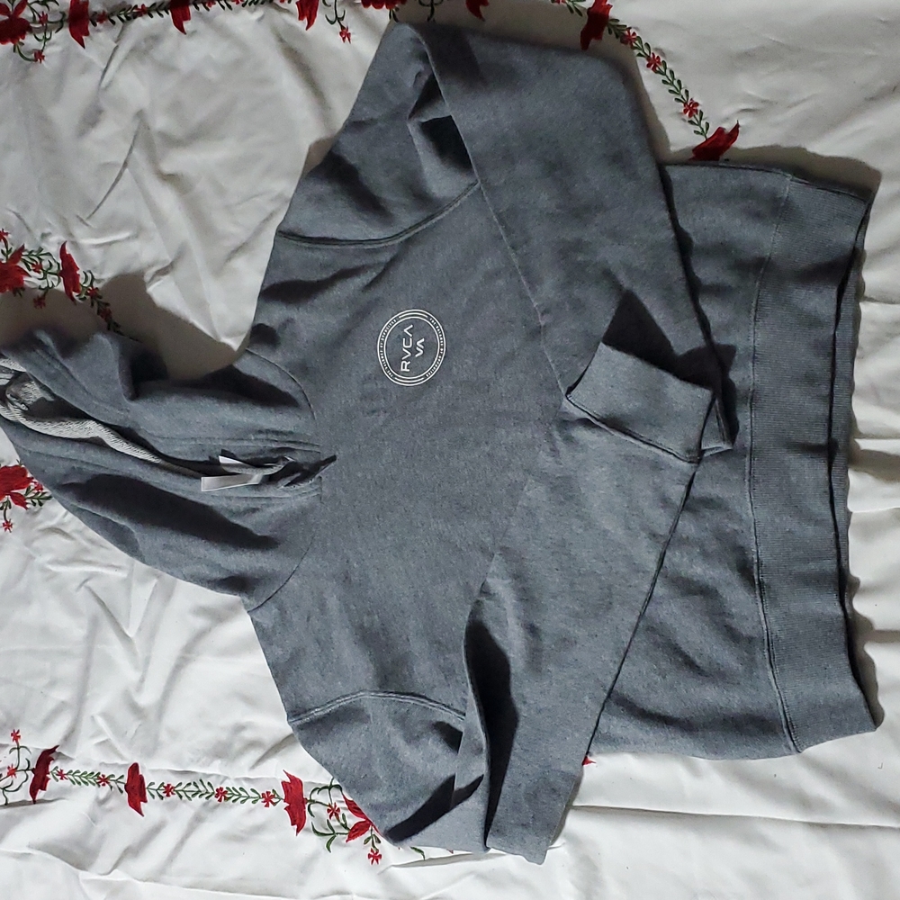 RVCA crop sweater